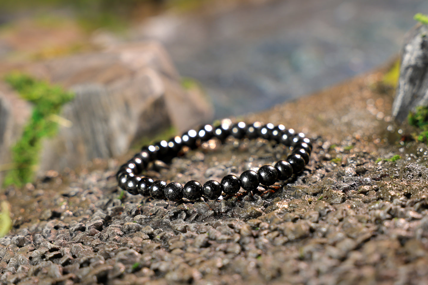 Shungite Bracelet (6mm or 10mm)